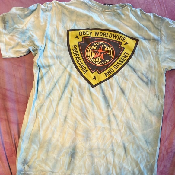 Men’s Medium - Picture 2 of 2